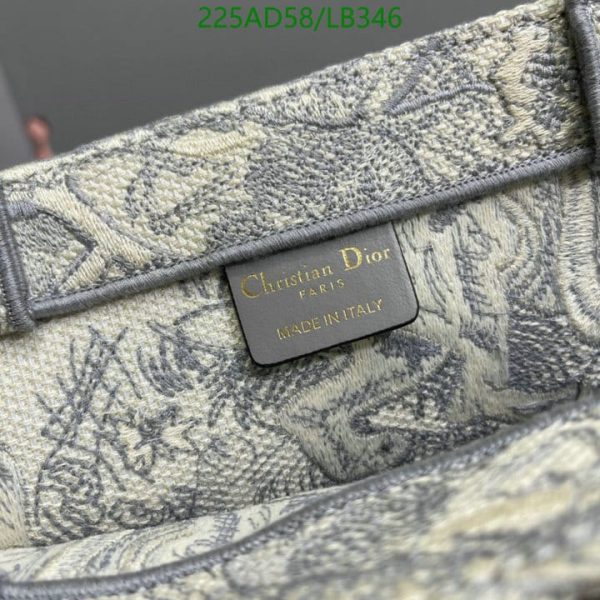 Christian Dior 1:1 Mirror Catherine Oblique Canvas Embroidery Tote LB34619751672