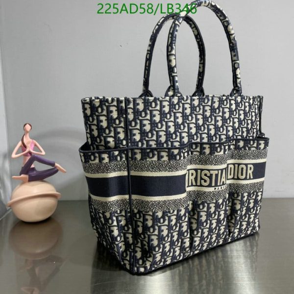 Christian Dior 1:1 Mirror Catherine Oblique Canvas Embroidery Tote LB34619751672