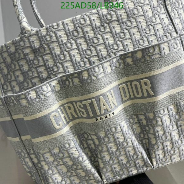 Christian Dior 1:1 Mirror Catherine Oblique Canvas Embroidery Tote LB34619751672