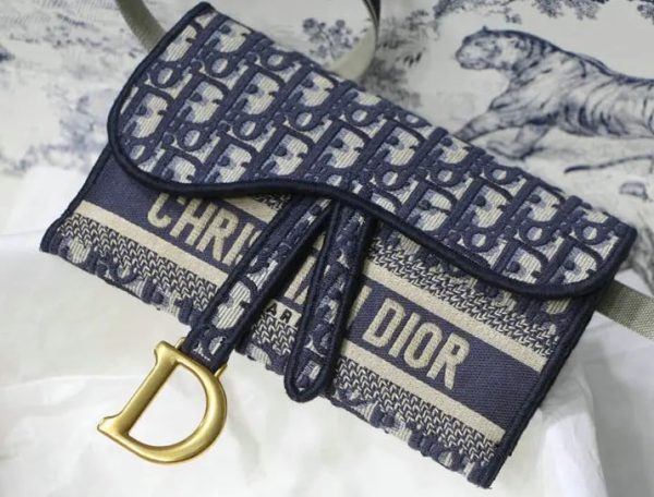 Christian Dior 1:1 Mirror Replica Oblique Saddle Slim Pouch DOB0627412185