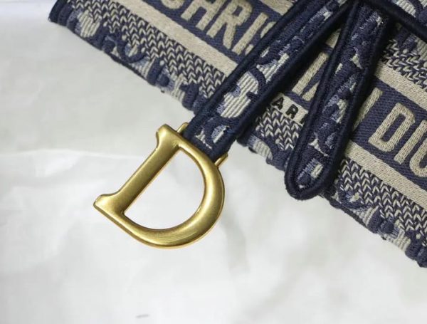 Christian Dior 1:1 Mirror Replica Oblique Saddle Slim Pouch DOB0627412185