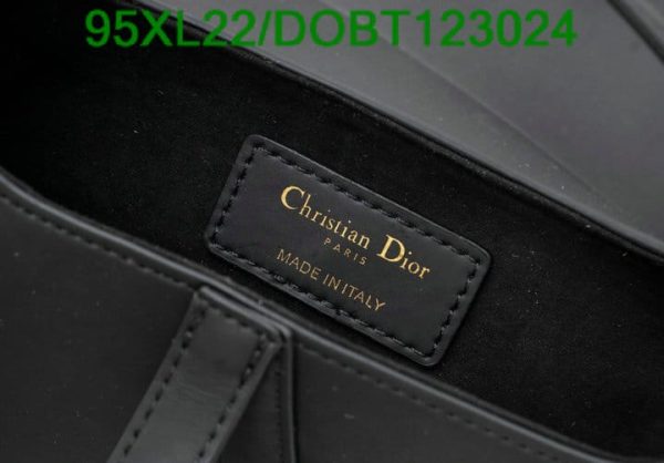 Christian Dior AAA+ Replica Grained Leather Saddle Bag DOBT123024167