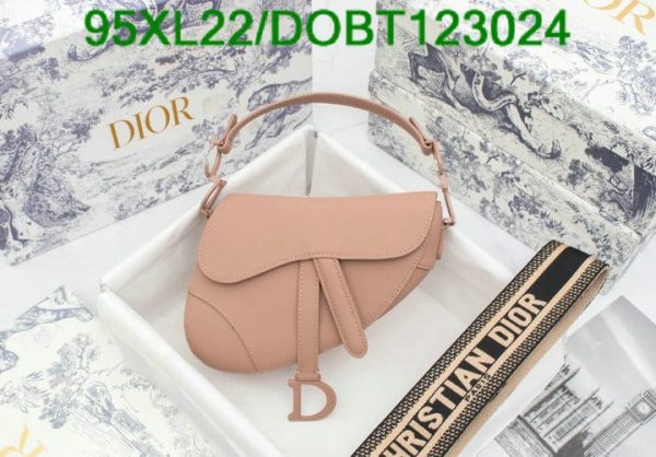 Christian Dior AAA+ Replica Grained Leather Saddle Bag DOBT123024167