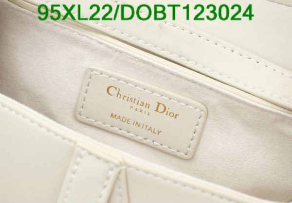 Christian Dior AAA+ Replica Grained Leather Saddle Bag DOBT123024167