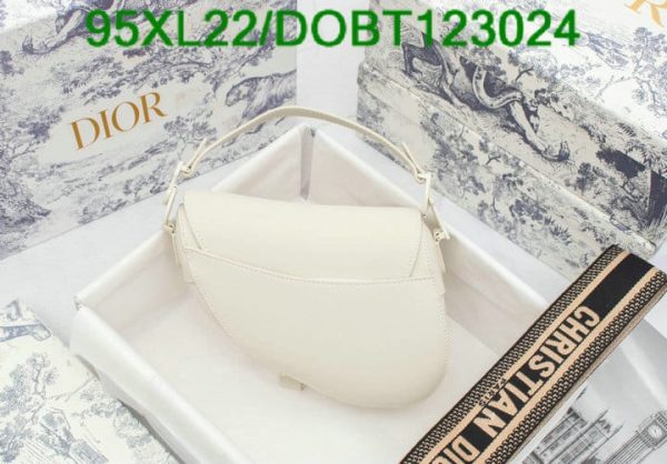 Christian Dior AAA+ Replica Grained Leather Saddle Bag DOBT123024167