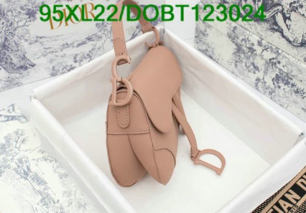 Christian Dior AAA+ Replica Grained Leather Saddle Bag DOBT123024167