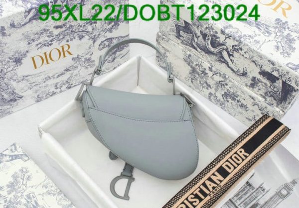 Christian Dior AAA+ Replica Grained Leather Saddle Bag DOBT123024167