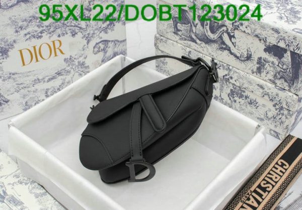 Christian Dior AAA+ Replica Grained Leather Saddle Bag DOBT123024167