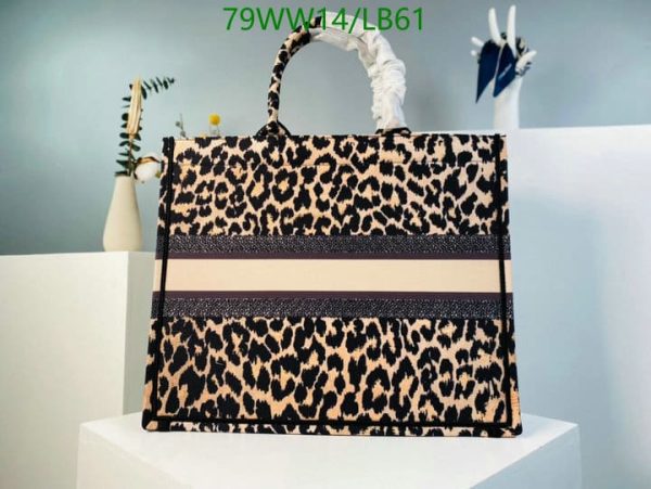 Christian Dior AAA+ Replica Luxury Book Tote Bag LB61164397642