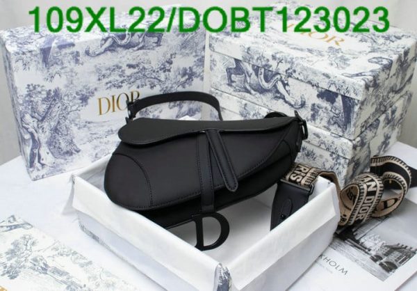 Christian Dior AAA+ Replica Luxury Leather Saddle Bag DOBT123023854