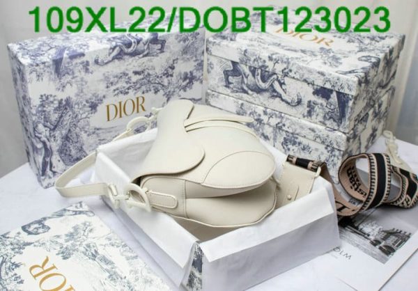 Christian Dior AAA+ Replica Luxury Leather Saddle Bag DOBT123023854