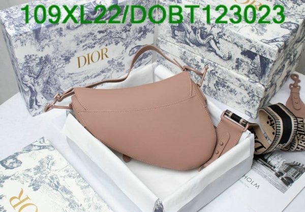 Christian Dior AAA+ Replica Luxury Leather Saddle Bag DOBT123023854