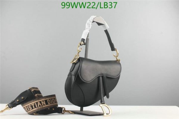 Christian Dior AAA+ Replica Medium Saddle Bag LB37164297516