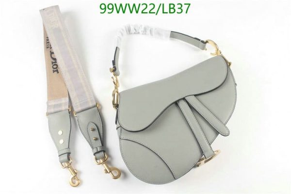 Christian Dior AAA+ Replica Medium Saddle Bag LB37164297516