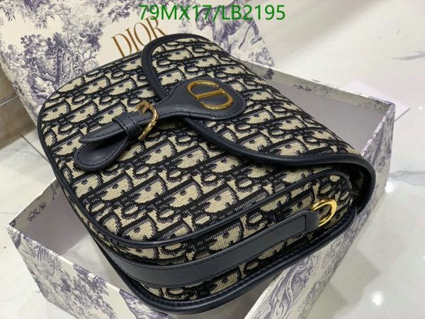 Christian Dior AAA+ Replica Oblique Medium Flap Bobby Bag LB21954197628