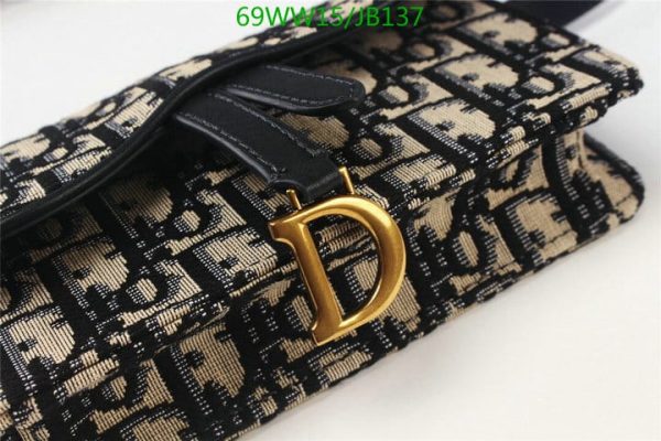 Christian Dior AAA+ Replica Oblique Saddle Pouch Chain Bag JB13816431975