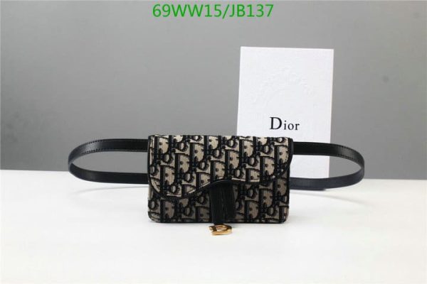 Christian Dior AAA+ Replica Oblique Saddle Pouch Chain Bag JB13816431975