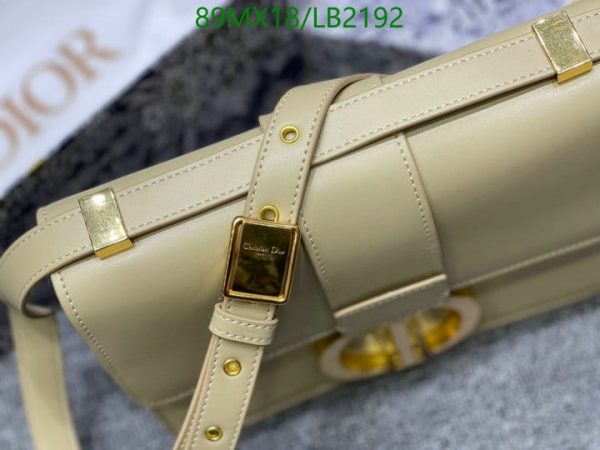 Dior AAA+ Replica Bag Inspired 30 Montaigne Cedar LB21928749318