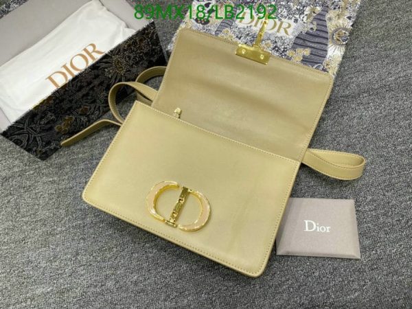 Dior AAA+ Replica Bag Inspired 30 Montaigne Cedar LB21928749318