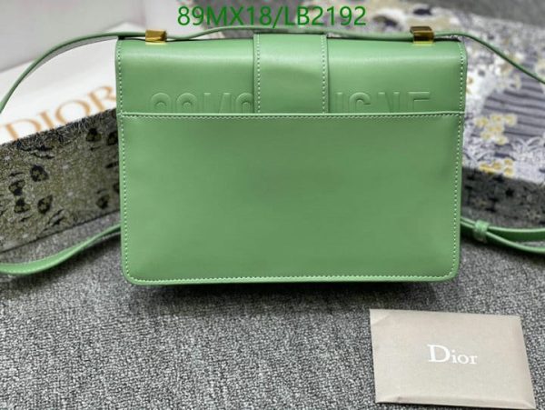 Dior AAA+ Replica Bag Inspired 30 Montaigne Cedar LB21928749318