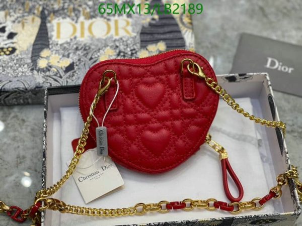 Dior AAA+ Replica Dioramour Caro Heart Pouch With Chain LB21894693187