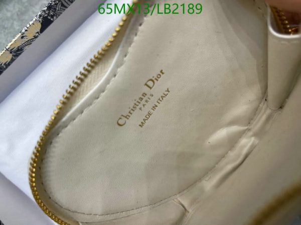 Dior AAA+ Replica Dioramour Caro Heart Pouch With Chain LB21894693187