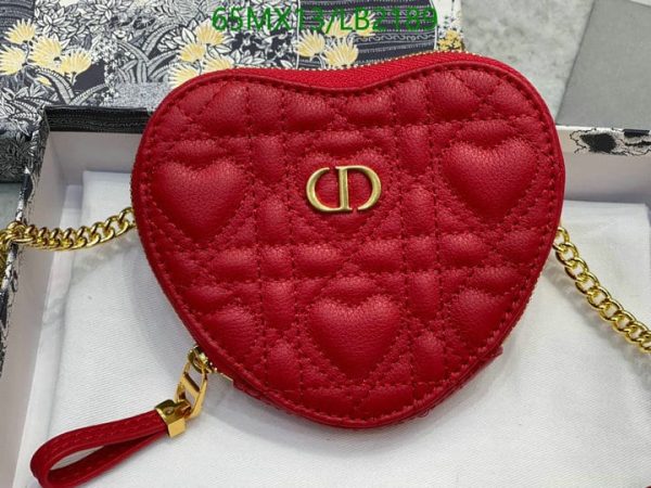 Dior AAA+ Replica Dioramour Caro Heart Pouch With Chain LB21894693187