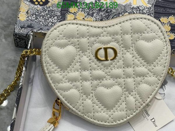 Dior AAA+ Replica Dioramour Caro Heart Pouch With Chain LB21894693187