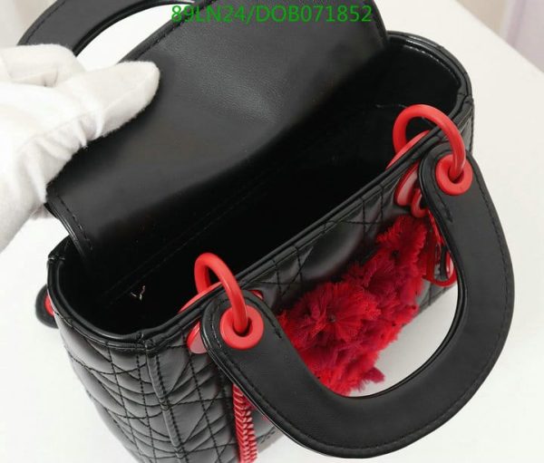 Dior AAA+ Replica Embroidered Flowers Heart Lady Bag D0B0718522849