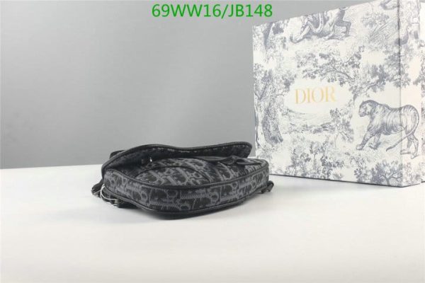 Dior AAA+ Replica Oblique Designer Small Saddle Bag JB14816437854