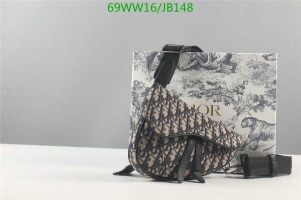 Dior AAA+ Replica Oblique Designer Small Saddle Bag JB14816437854