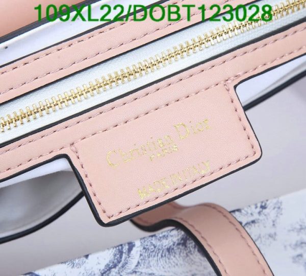 Dior AAA+ Replica Saddle Designer Ladies Handle Bag DOBT123028187