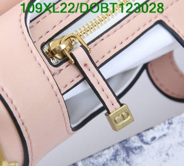 Dior AAA+ Replica Saddle Designer Ladies Handle Bag DOBT123028187