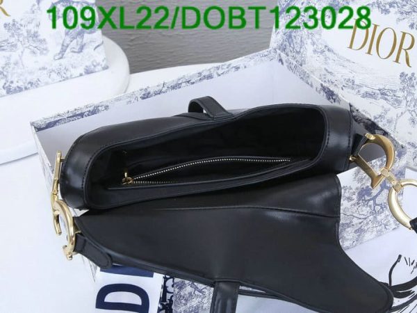 Dior AAA+ Replica Saddle Designer Ladies Handle Bag DOBT123028187