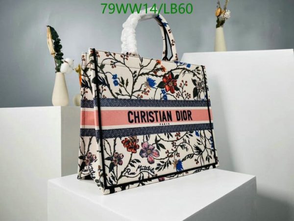 Dior Mutabilis AAA+ Replica Canvas Book Tote LB60164397512