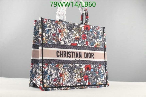 Dior Mutabilis AAA+ Replica Canvas Book Tote LB60164397512