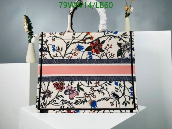 Dior Mutabilis AAA+ Replica Canvas Book Tote LB60164397512