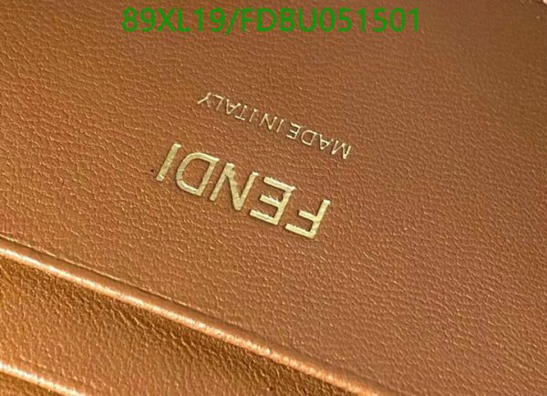 Fendi AAA+ Replica Baguette Chain Mini Bag FDBU051501576