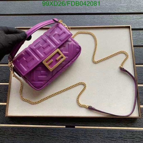 Fendi AAA+ Replica Baguette Sheepskin Leather Bag FDB0420814758