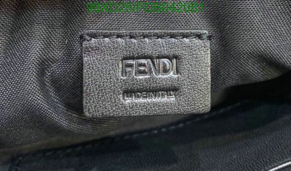 Fendi AAA+ Replica Baguette Sheepskin Leather Bag FDB0420814758