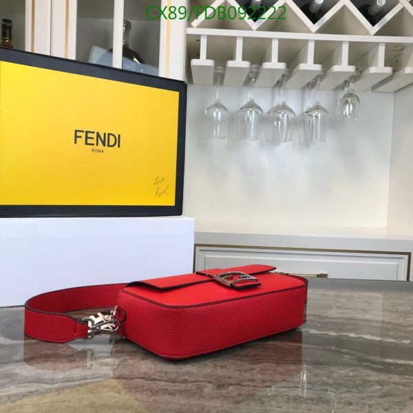 Fendi AAA+ Replica Selleria Baguette NM Leather Medium Bag FDB0922224573