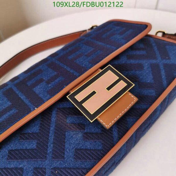 Fendi AAA+ Replica Baguette bag For Women FDBU01212221