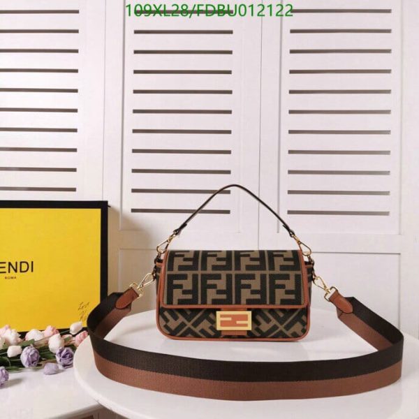 Fendi AAA+ Replica Baguette bag For Women FDBU01212221