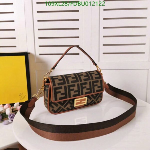 Fendi AAA+ Replica Baguette bag For Women FDBU01212221