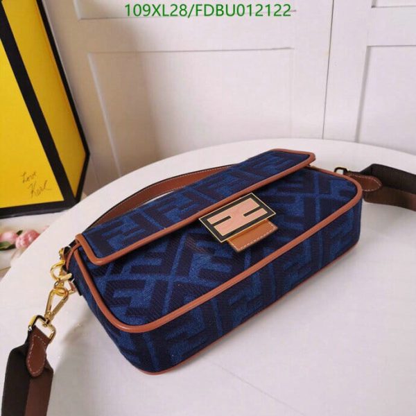 Fendi AAA+ Replica Baguette bag For Women FDBU01212221