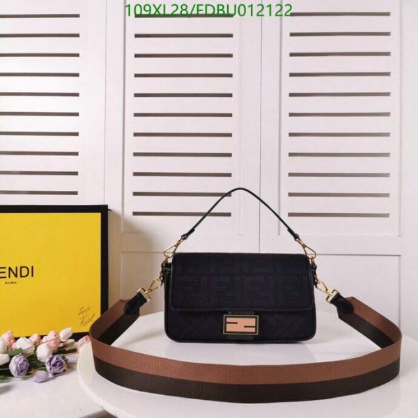 Fendi AAA+ Replica Baguette bag For Women FDBU01212221