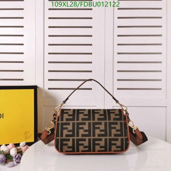 Fendi AAA+ Replica Baguette bag For Women FDBU01212221