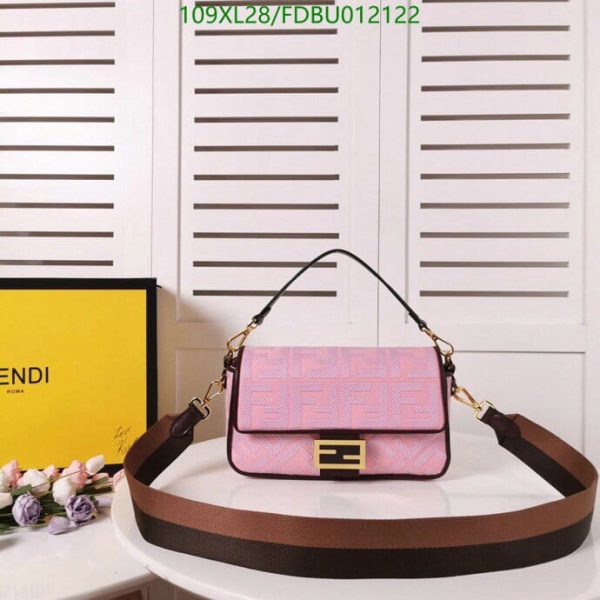 Fendi AAA+ Replica Baguette bag For Women FDBU01212221