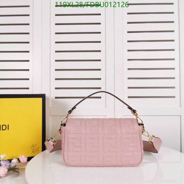 Fendi AAA+ Replica Baguette bag in mini size FDBU012126125