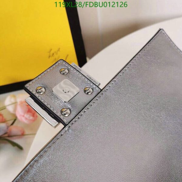 Fendi AAA+ Replica Baguette bag in mini size FDBU012126125